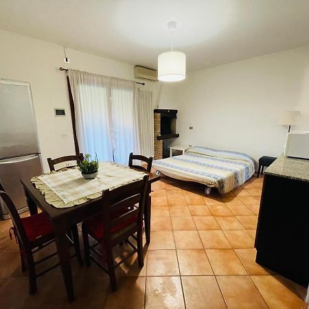 Borgo Del Nibbio Lejlighed Porto Levante Eksteriør billede
