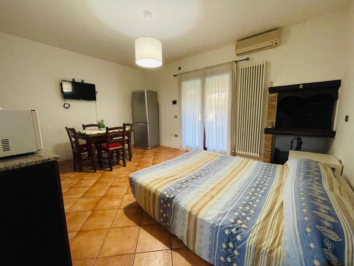 Borgo Del Nibbio Lejlighed Porto Levante Eksteriør billede