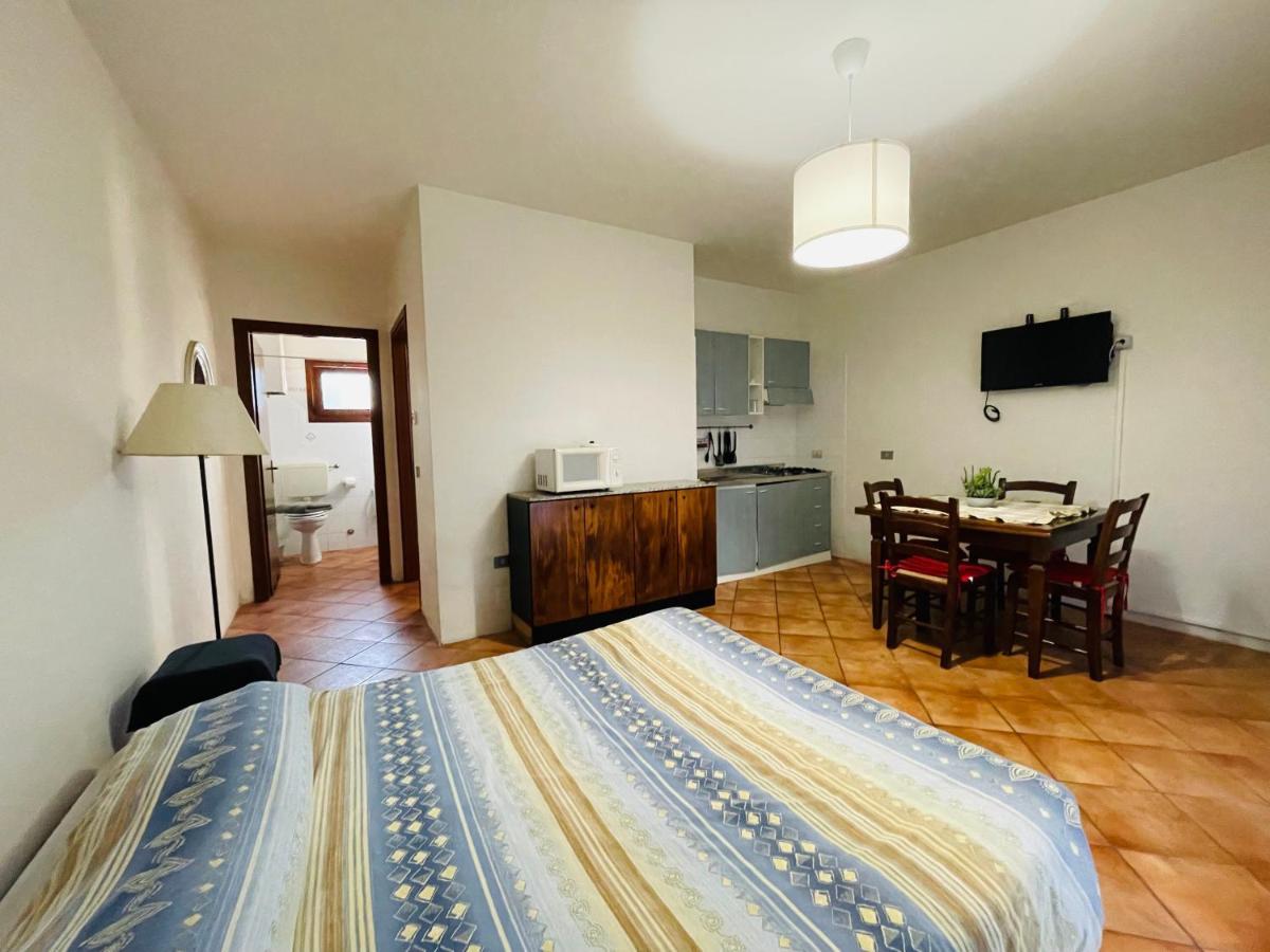 Borgo Del Nibbio Lejlighed Porto Levante Eksteriør billede